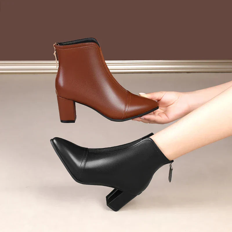 Bota de Couro Casual de Salto LeatherTrim
