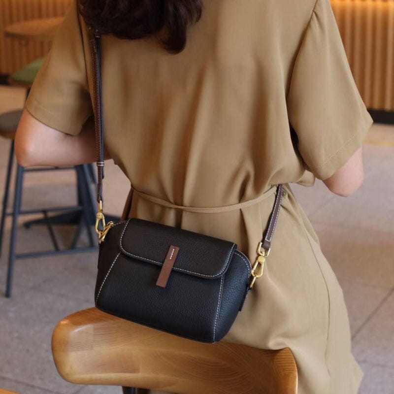 Bolsa de Couro Feminina Tiracolo - ChicEssence Joias & Acessórios (Bolsa 14) Dm Stores