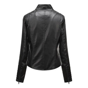Jaqueta Feminina Slim Black Luxe com Gola Alta Estilo Motociclista - (Promoção de Inverno 2026)