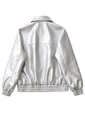 Casaco Feminino Curto em Faux Leather com Toque Vintage