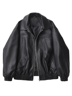 Casaco Feminino Curto em Faux Leather com Toque Vintage