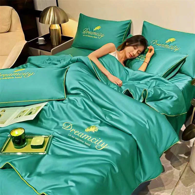 Conjunto de Cama de Seda Gelada Para o Verão [Compre 1 Leve 2] UNISSEX - CASA - CAMA, MESA & BANHO - CONJUNTO DE CAMA Dm Stores Céu Azul Azul King