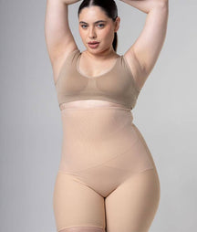 Short Modelador com Compressão em X FEMININO - SAÚDE E BELEZA - CINTA MODELADORA 2 Dm Stores Bege P (36-38) 
